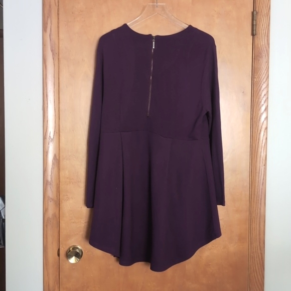 Melissa McCarthy Seven7 Skirt Set - Picture 2 of 15